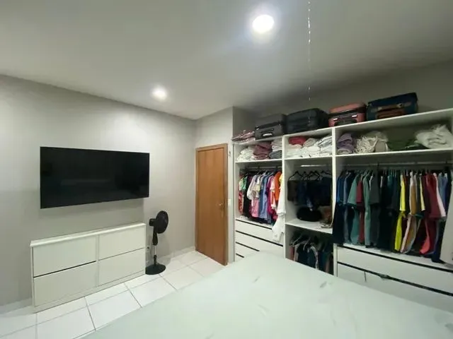 Imagem 8: Bosque Tarumã, Excelente Casa Térrea, 2 Suítes + 1 Quarto, Escritório, Piscina