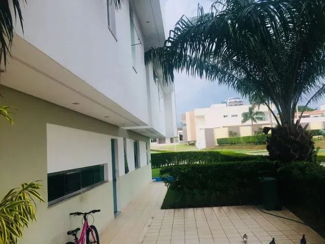 Imagem 11: Excelente Duplex no Residencial Adrianópolis. 5 Suítes, Piscina, Completa com Armários