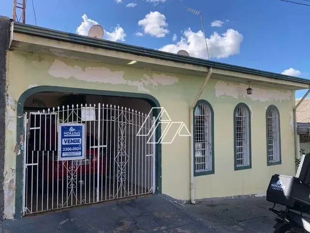 Imagem 1: Casa com 4 Dormitórios À Venda - Maria Paula