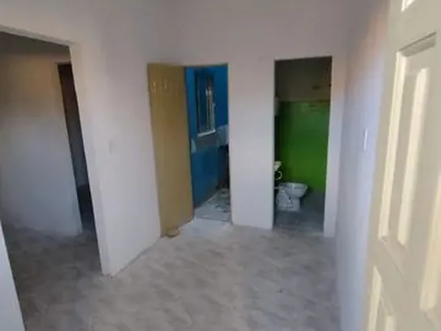 Imagem 1: Alugo Casa de 1/4, Garagem P/Moto