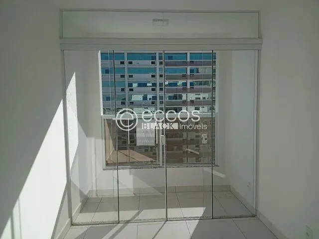 Imagem 1: Apartamento para Aluguel, 2 Quartos, 1 Suíte, 1 Vaga, Granja Marileusa - Uberlândia/Mg