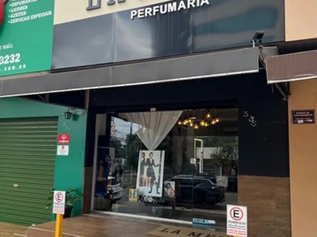Imagem: Loja de Perfumaria e Cosméticos