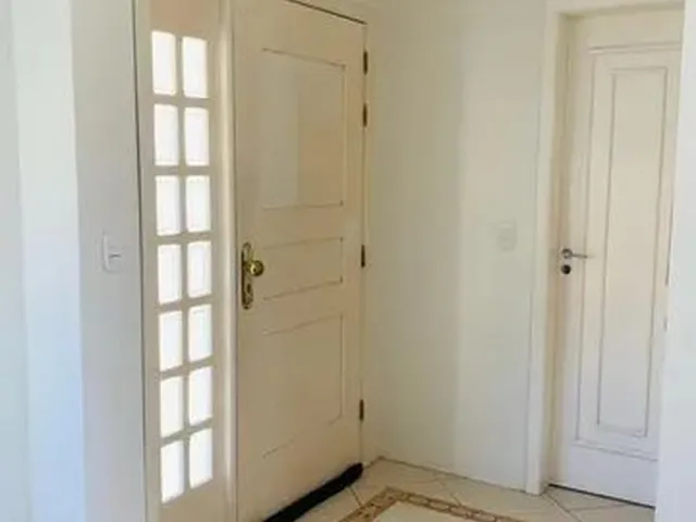 Imagem 8: Casa para Venda - 720M², 3 Dormitórios, Sendo 1 Suites, 3 Vagas - Condado de Castella