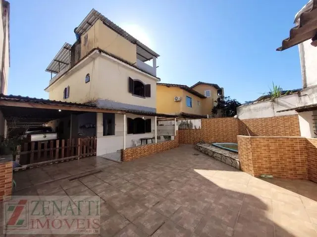 Imagem 1: Casa para Venda em Angra dos Reis, Nova Angra (Cunhambebe), 3 Dormitórios, 2 Suítes, 4
