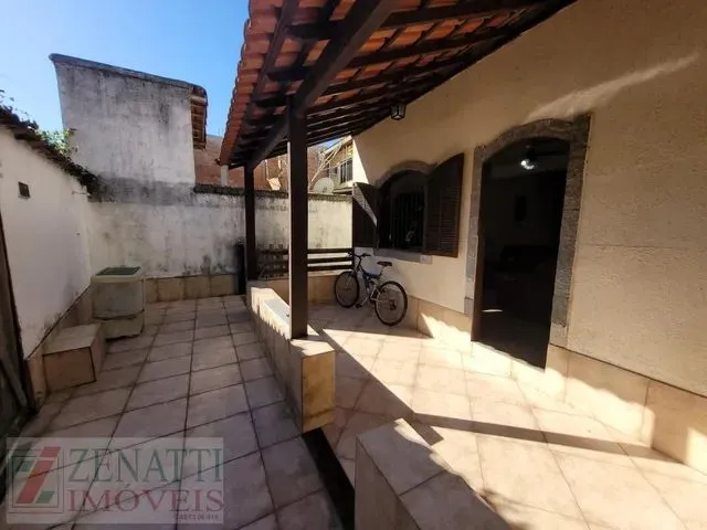 Imagem 4: Casa para Venda em Angra dos Reis, Nova Angra (Cunhambebe), 3 Dormitórios, 2 Suítes, 4