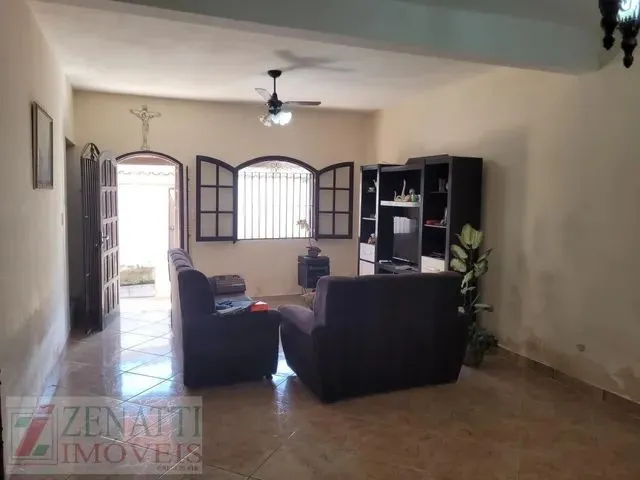 Imagem 3: Casa para Venda em Angra dos Reis, Nova Angra (Cunhambebe), 3 Dormitórios, 2 Suítes, 4