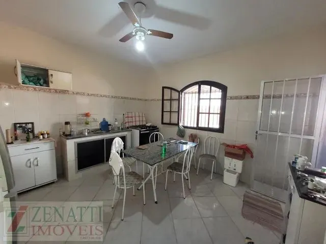 Imagem 14: Casa para Venda em Angra dos Reis, Nova Angra (Cunhambebe), 3 Dormitórios, 2 Suítes, 4