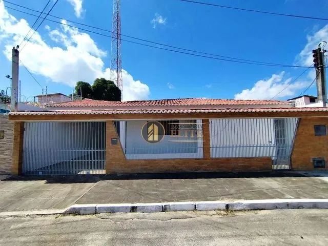 Imagem: Casa em Cidade Satélite com 3/4 Sendo 01
