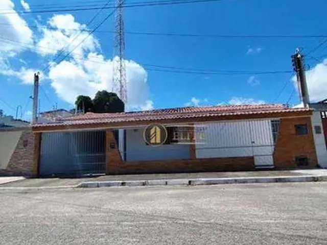 Imagem 15: Casa em Cidade Satélite com 3/4 Sendo 01 Suíte