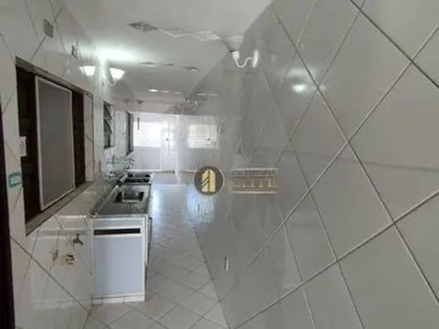 Imagem 13: Casa em Cidade Satélite com 3/4 Sendo 01 Suíte