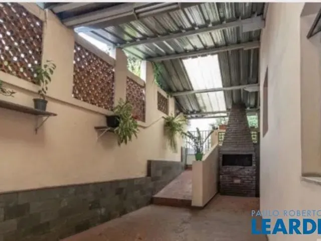 Imagem 4: Casa Térrea - Centro - Mg