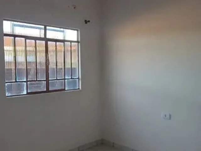 Imagem 4: Aluga-Se Casa Setor 5 Sendo 2 Quartos