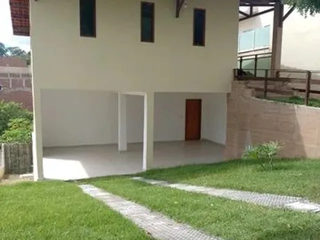 Imagem: Casa de Condomínio de Alto Padrão Próximo