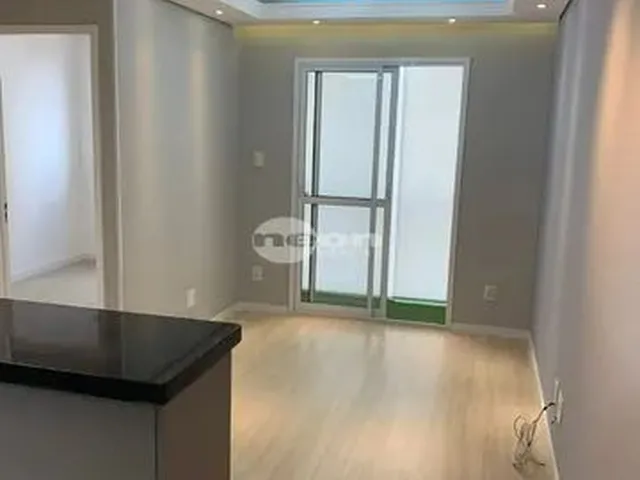 Imagem: O apartamento possui 2 Dormitórios, 1 Banheiro, 1 Vaga na