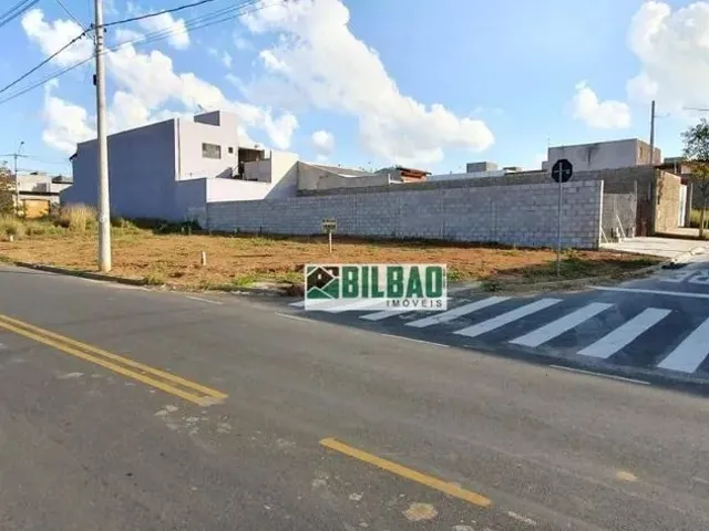 Imagem: Terreno Esquina 256 M² Plano