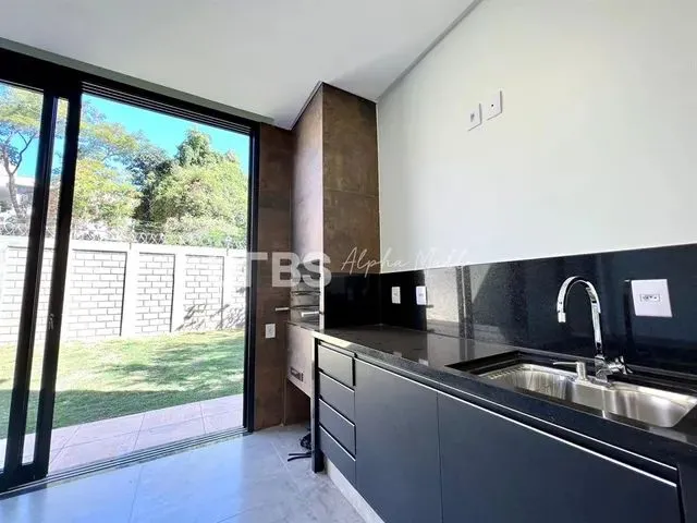 Imagem 6: 0 - Sobrado 4 Quartos, Sendo 4 Suítes