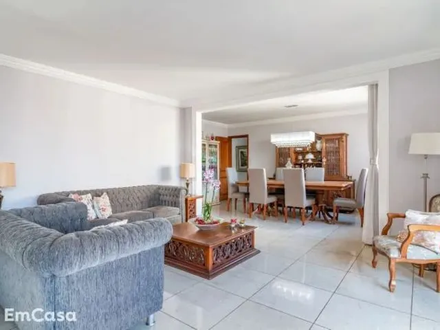 Imagem: O apartamento possui 4 Dormitórios, 3 Banheiros, 2 Vagas