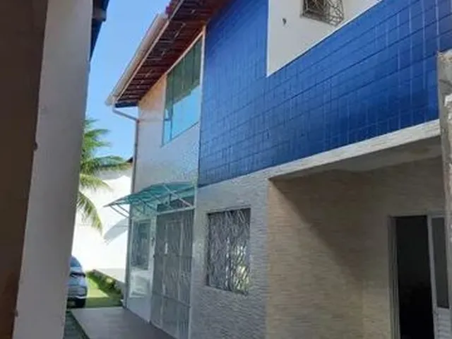 Imagem: Oportunidade! Casa de 4/4 em Village a Venda
