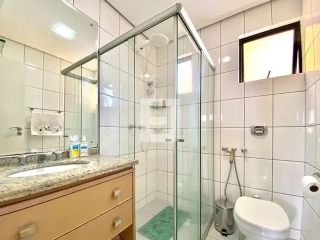 Imagem 12: Apartamento para Venda em Florianópolis, Canto, 3 Dormitórios, 1 Suíte, 2 Banheiros, 2