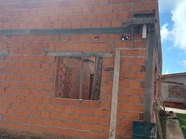 Imagem: Vendo Casa Faltando Fazer Acabamento e Cobrir