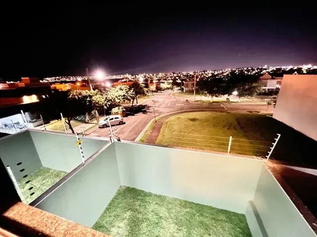 Imagem 3: Casa (Sobrado) Parque Taua Externo - 3 Quarto - Suite