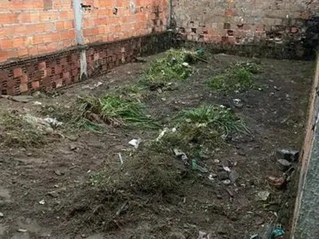 Imagem: Vende-Se Este Terreno