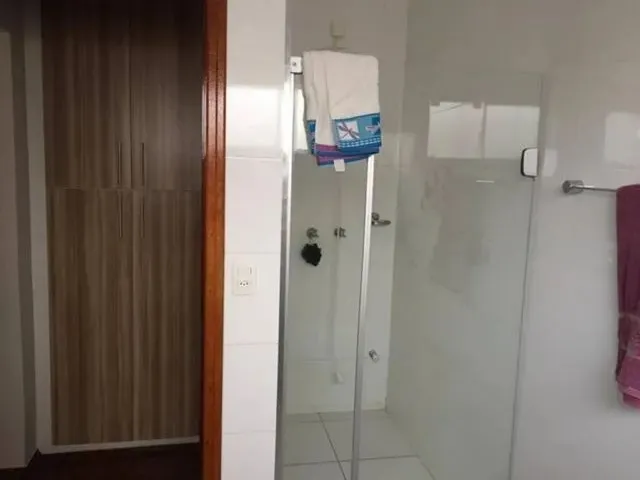 Imagem 7: Casa para Venda Possui 100 Metros Quadrados com 3 Quartos em Marco - Belém - Pará