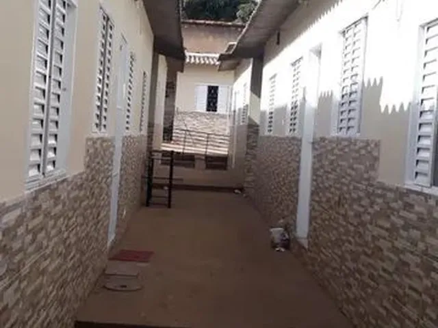 Imagem 5: Urgente! Oportunidade Única! Vendo Imóvel com 9 Casas Alugadas, R$3.670, Mês 1,4