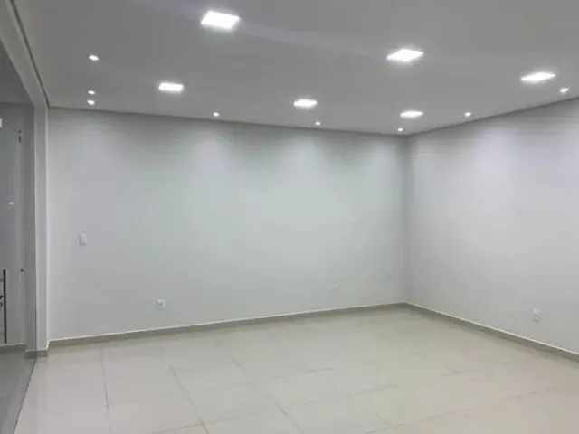 Imagem 2: Sala Comercial Galpão / depósito com 4 vagas na garagem