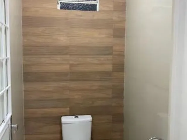 Imagem 3: Sala Comercial Galpão / depósito com 4 vagas na garagem