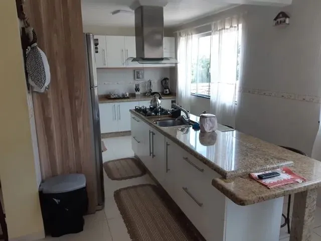 Imagem 2: Vendo Sobrado (Ac Carro, Caminhão ) Leia