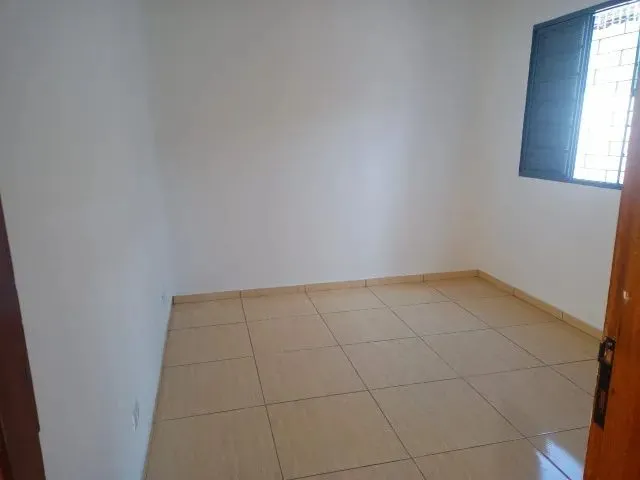 Imagem 8: Casa no Jardim Castelo 3 Quartos Sendo 1 Suíte C/ Hidromassagem, Região Central