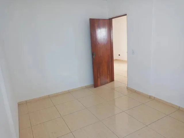 Imagem 15: Casa no Jardim Castelo 3 Quartos Sendo 1 Suíte C/ Hidromassagem, Região Central