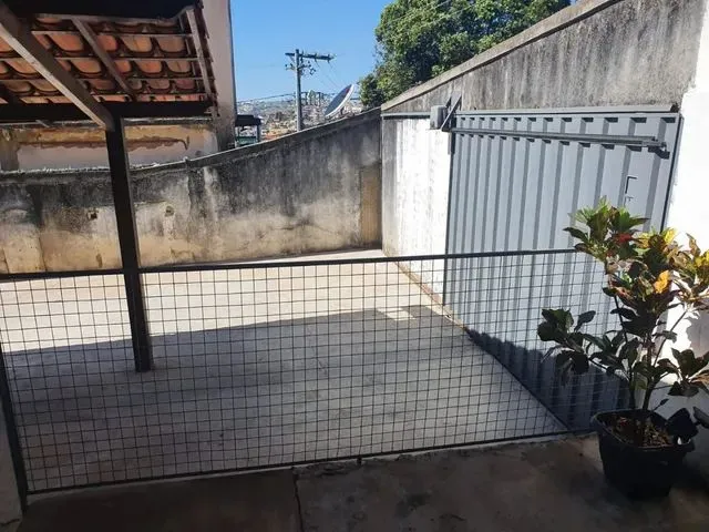 Imagem 5: Casa com 3 Quartos, no São Gabriel Bh