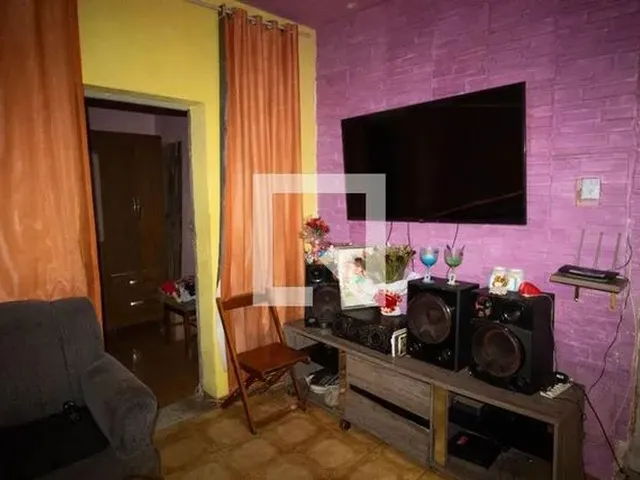 Imagem: Casa À Venda - Penha, 5 Quartos, 120 M2