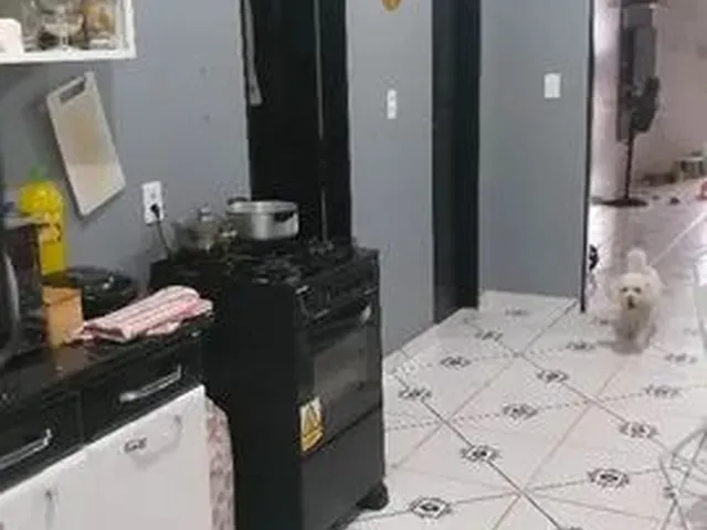 Imagem 2: Casa em Terreno (6 X 25M) - Recebendo Propostas