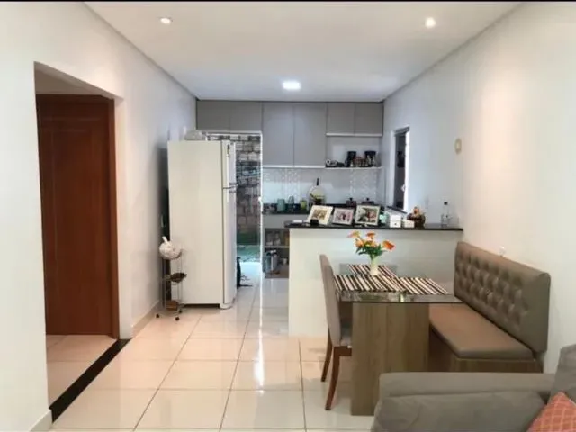 Imagem: Vendo Casa no Blindex
