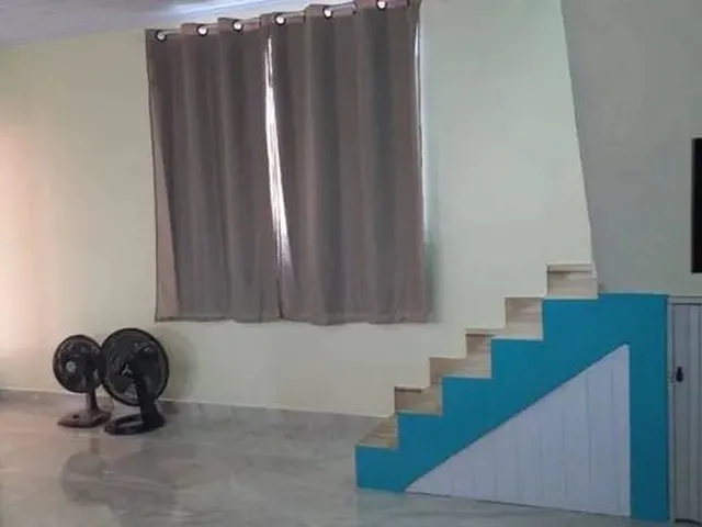Imagem: O apartamento possui 2 Dormitórios, 1 Banheiro, 1 Vaga na