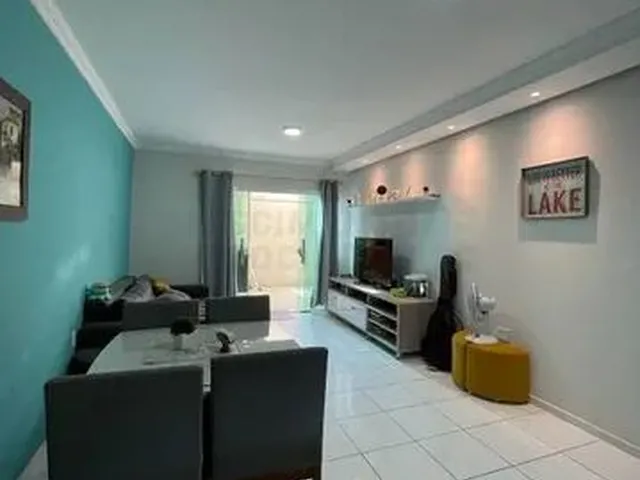 Imagem: O apartamento possui 2 Dormitórios, 1 Banheiro, 1 Vaga na