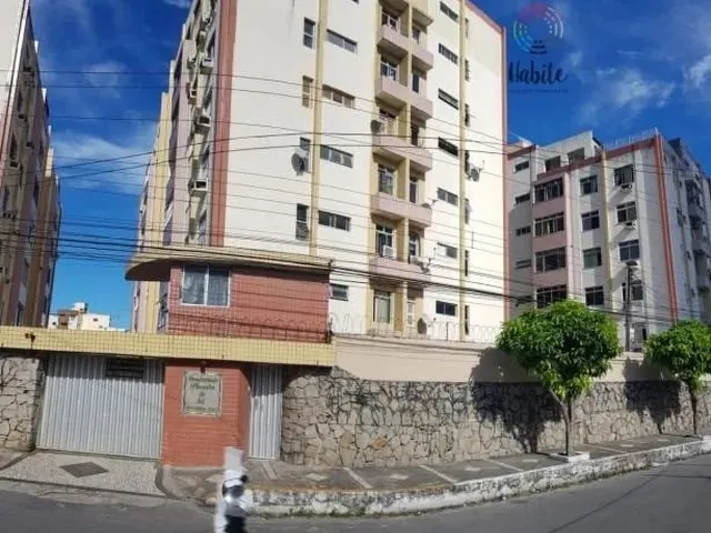 Imagem: O quarto possui Imóvel mobiliado e está localizado em