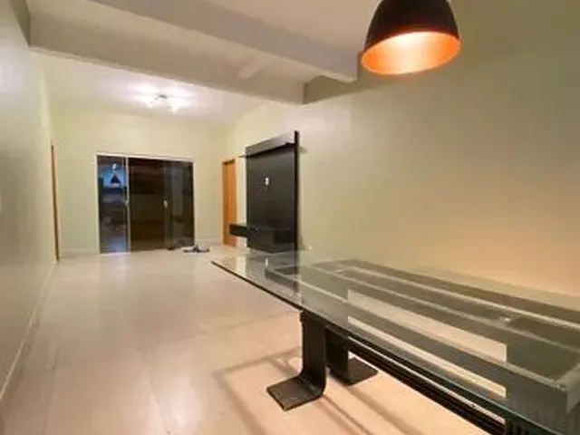 Imagem 3: Alugo Casa Particular com 4 Suítes no St. Coimbra