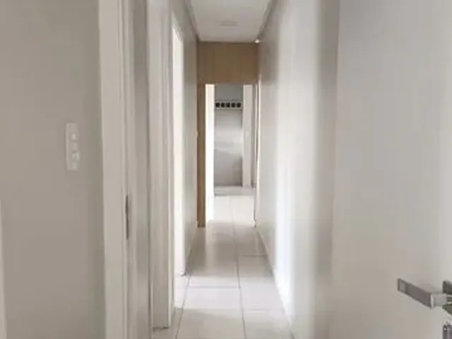 Imagem 5: Aluguel de 2 Dormitórios, Semi-Mobiliado, no Condominio Key Biscayne