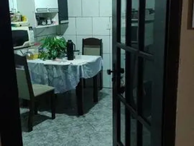 Imagem: Casa 2/4 com Piscina e Garagem em Abrantes