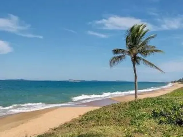 Imagem: Vendo Casa Duplex em Barra de São João