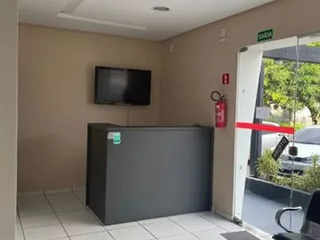 Imagem: O depósito possui 2 Vagas na garagem e está localizado em