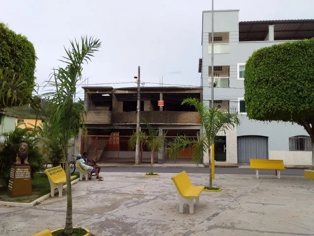 Imagem: Vendo Imóvel na Praça da Bíblia