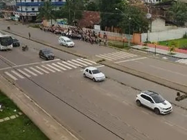 Imagem: O apartamento possui 2 Dormitórios, 1 Banheiro e está
