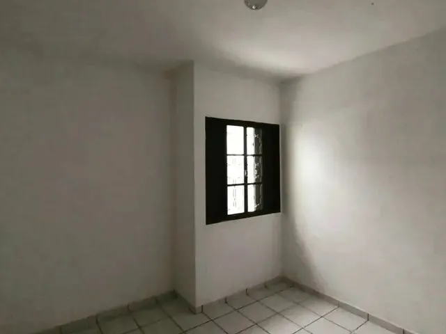 Imagem 2: 02- Casa em Vila Bethânia - Viana