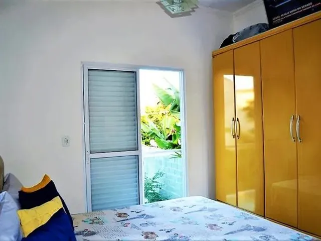 Imagem: Casa a Venda Localizada no Bairro Jordanópolis