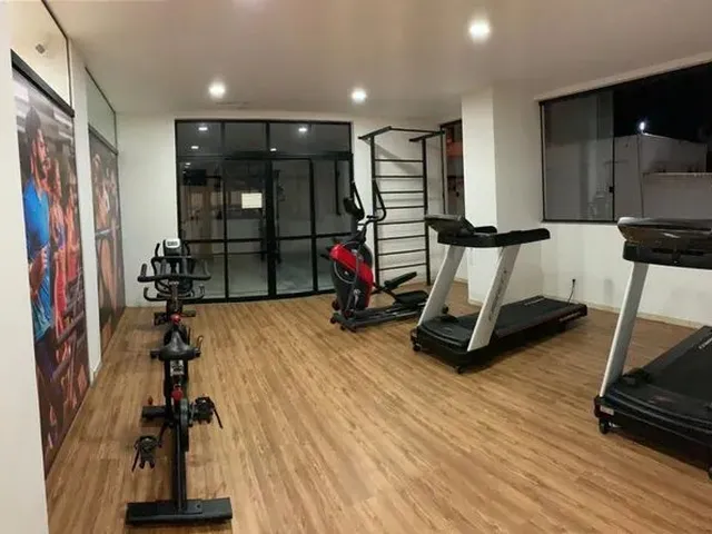 Imagem 4: Apartamento 2/4 com Suíte e Varanda Mobiliado